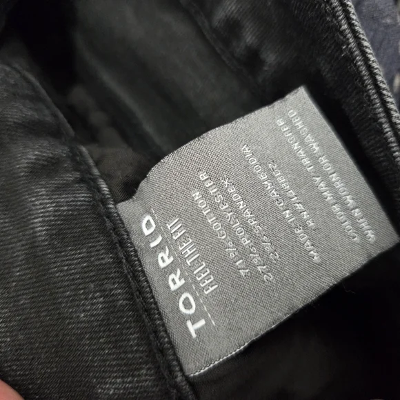 Torrid Black Denim Jean Skirt Stretchy Buttons Size 14 Midi American Modest - Picture 7 of 8